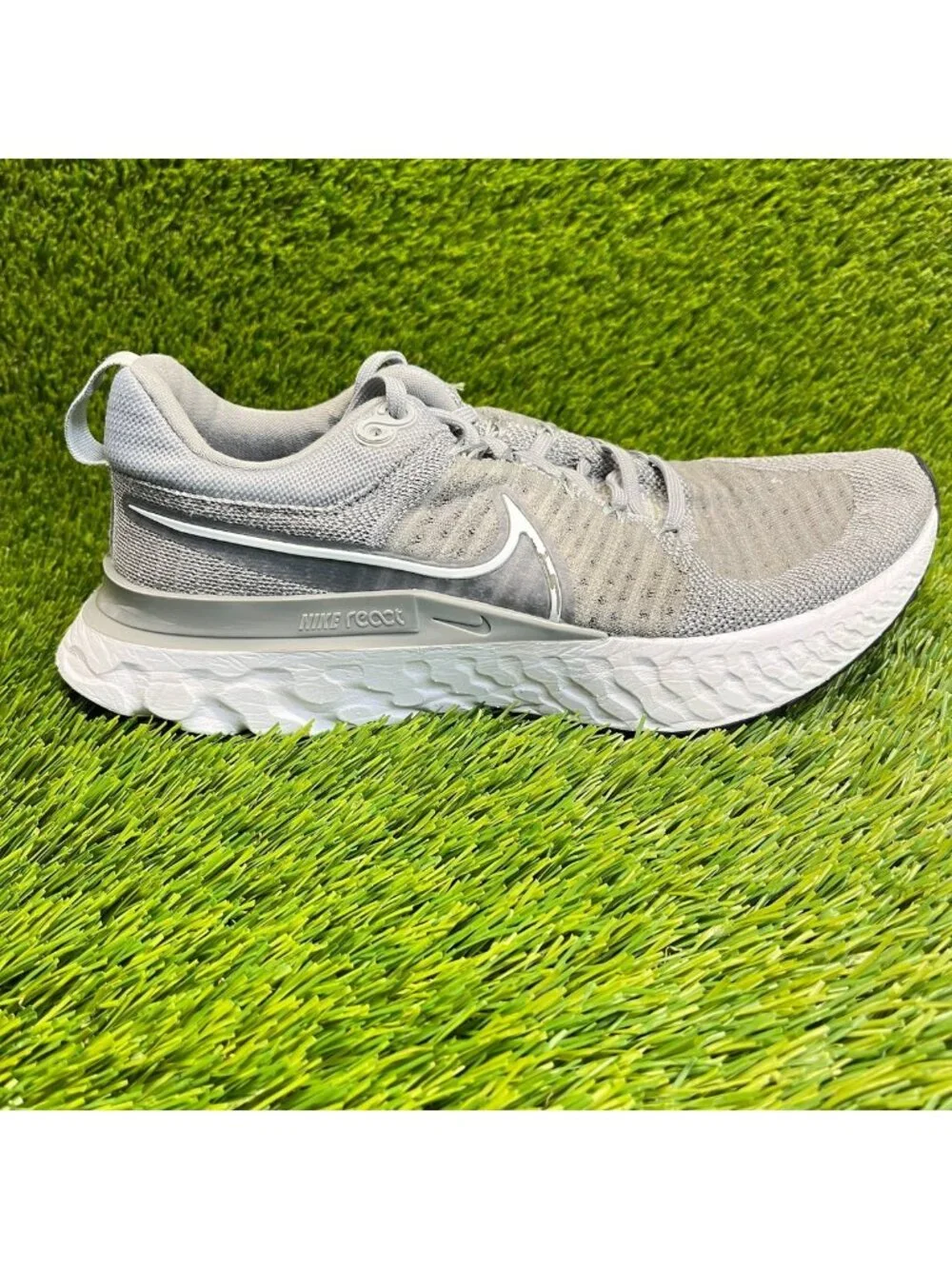 Nike React Infinity Run Flyknit 2 Womens Size 9.5 Gray Running Shoes Sneakers